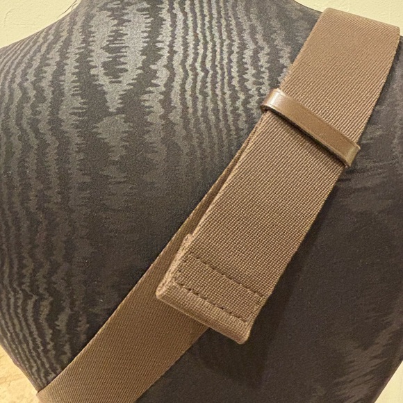 Louis Vuitton Geronimos belt bag - Picture 5 of 10